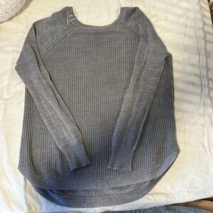 Light weight grey sweater- XL
